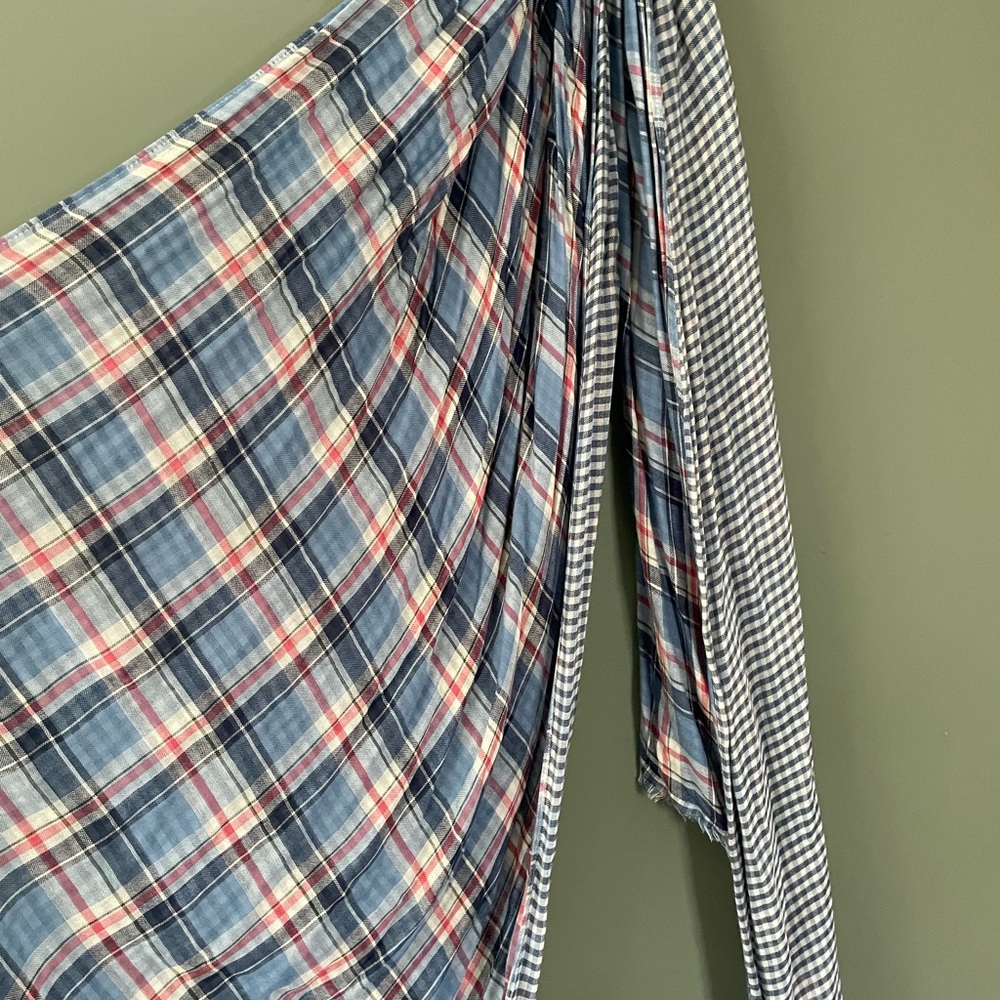 Banana Republic double sided scarf